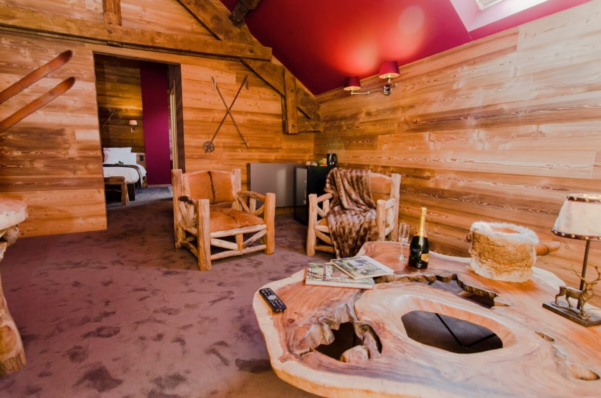 La cabane du Trappeur - River Lodge - Unusual hotel in Maredsous